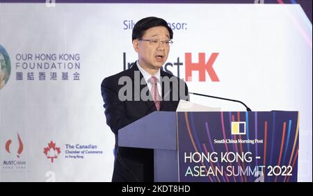 Keynote mit Chief Executive John Lee Ka-chiu, beim von der South China Morning Post organisierten Hong Kong ASEAN Summit 2022 im Conrad Hotel in Admiralty.03NOV22 SCMP / Jonathan Wong Stockfoto