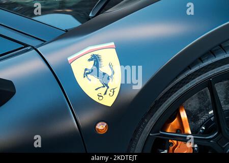 Detail eines Ferrari 488 Pista Luxus-Coupés. Stockfoto