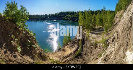 Pugarevsky Steinbruch . Wsewoloschsk Leningrad Gebiet Stockfoto