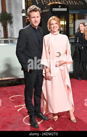 London, Großbritannien. 8.. November 2022. Erin Richards besucht Netflix präsentieren die Welt permiere - die fünfte Staffel von The Crown im Theatre Royal, Drury Lane, am 8. November in London, Großbritannien. Stockfoto