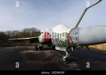 York.Yorkshire.Vereinigtes Königreich.Februar 16. 2022.Ein Jagdflugzeug des Gloster Javelin ist im Yorkshire Air Museum ausgestellt Stockfoto