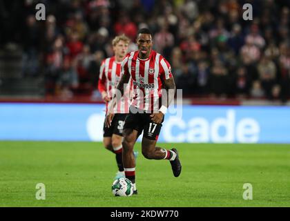 Brentford, Großbritannien. 8.. November 2022; GTECH Community Stadium, Brentford, London, England; Carabao Cup Football, Brentford versus Gillingham; Ivan Toney of Brentford Credit: Action Plus Sports Images/Alamy Live News Stockfoto