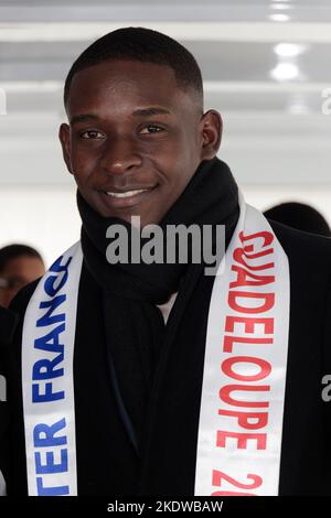 Saint-Malo, Frankreich. 5.. November 2022. Jordan Morisset, Mister Royal Guadeloupe 2022 anwesend im Dorf der Route du Rhum 2022 am 5. November 2022. Stockfoto