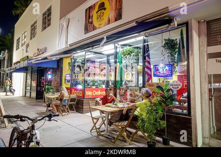 Miami Beach Florida, North Beach Collins Avenue Nachtleben, Toto 2 Pizza Pizzeria Restaurant Restaurants Essen Essen Essen Essen gehen Casual Cafe Cafés b Stockfoto