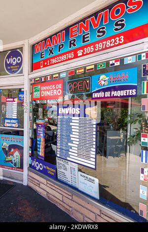 Miami Beach Florida, Normandie Isle Envios Express Sendungen Versand Pakete Lieferservice Geldtransfers Transfer, nach Lateinamerika, außerhalb der Außenwelt Stockfoto