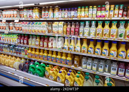 North Bay Village Miami Florida, Presidente Supermarkt im Inneren, Lebensmittelgeschäft Geschäfte Lebensmittelmarkt Markt, Display-Verkauf Einzelhandel shel Stockfoto