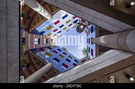 Coq d'Argent - No 1 Poultry, entworfen vom Architekten James Stirling, City of London Stockfoto