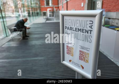 Die Abbildung zeigt eine Plenarsitzung des wallonischen Parlaments in Namur, Mittwoch, den 09. November 2022. BELGA FOTO BRUNO FAHY Stockfoto