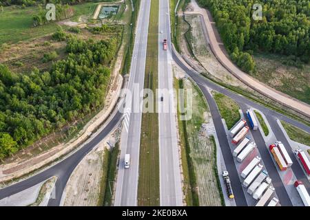 MOP Gorzelanka Zachod Rastplatz an der Bernsteinstraße - Autostrada A1 in der Nähe der Stadt Czestochowa, Woiwodschaft Schlesien in Polen Stockfoto