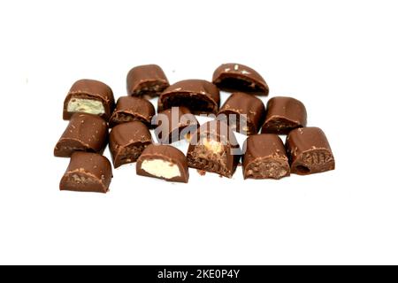 Kairo, Ägypten, November 1 2022: Galaxy Jewels verschiedene Milch- und dunkle Pralinenstücke mit Klassikern wie geschmeidiger Seide, knusprigem Karamell bis exquisit verpackt Stockfoto