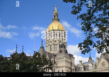 Hartford, Connecticut, USA. Das Connecticut State Capitol Building, erbaut von 1872-1878, beherbergt den Senat und das Repräsentantenhaus. Stockfoto