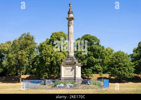 Hereford Castle grün Admiral Horatio Nelson Memorial auf Schloss grün Hereford Herefordshire England GB Europa Stockfoto