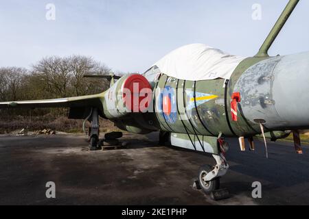 York.Yorkshire.Vereinigtes Königreich.Februar 16. 2022.Ein Jagdflugzeug des Gloster Javelin ist im Yorkshire Air Museum ausgestellt Stockfoto