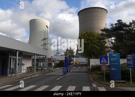 Lingen, Deutschland - Nov 9 2020 - das Kernkraftwerk Emsland. Es handelt sich um einen Druckwasserreaktor. Seit 1988 in Betrieb und immer noch im Einsatz. Stockfoto