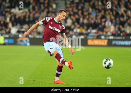 London Stadium, London, Großbritannien. 9.. November 2022. Carabao Cup Football West Ham versus Blackburn Rovers: Vladimir Coufal of West Ham United Credit: Action Plus Sports/Alamy Live News Stockfoto