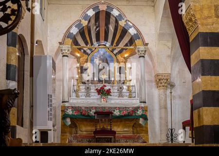 Christliche Stückelungen in Syrien feiern Weihnachten, Armenische katholische Kirche, Aleppo, Syrien Stockfoto