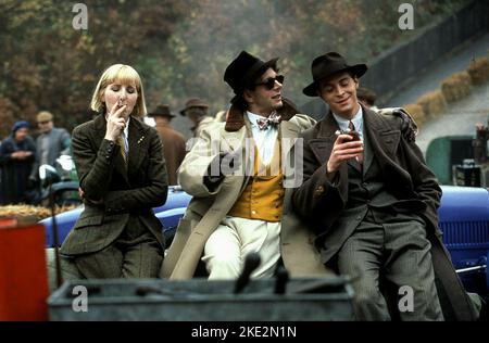 BRIGHT YOUNG THINGS, FENELLA WOOLGAR, MICHAEL SHEEN, STEPHEN CAMPBELL MOORE, 2003 Stockfoto