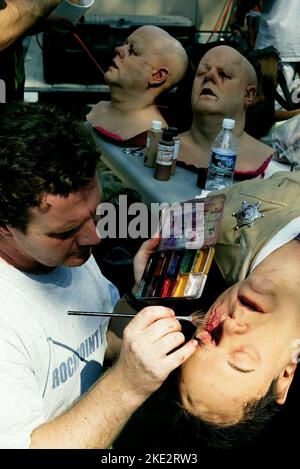 WRONG TURN, SPEZIALEFFEKTE MAKE-UP ABT., 2003 Stockfoto