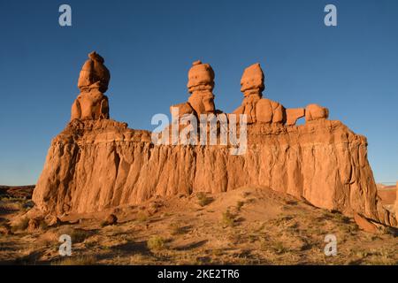 Three Sisters Rock Formation, Goblin Valley State Park, Utah Stockfoto