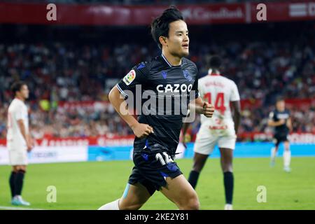 Sevilla, Spanien. Kredit: D. 9. Nov, 2022. Takefusa Kubo (Sociedad) Fußball: Spanisches Spiel „La Liga Santander“ zwischen dem FC Sevilla 1-2 Real Sociedad bei Ramon Sanchez Pizjuan in Sevilla, Spanien. Quelle: D .Nakashima/AFLO/Alamy Live News Stockfoto