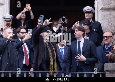 Rom, Italien. 09.. November 2022. Der italienische Sänger Vasco Rossi kommt im Campidoglio Palace in Rom an (Foto: Matteo Nardone/Pacific Press) Quelle: Pacific Press Media Production Corp./Alamy Live News Stockfoto