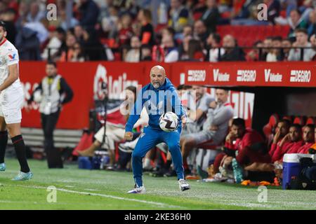 Sevilla, Spanien. 9.. November 2022. Jorge Sampaoli (Sevilla) Fußball/Fußball : Spanisches Spiel 'La Liga Santander' zwischen dem FC Sevilla 1-2 Real Sociedad im Estadio Ramon Sanchez-Pizjuan in Sevilla, Spanien . Quelle: Mutsu Kawamori/AFLO/Alamy Live News Stockfoto