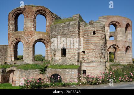Ruinen der Kaiserbäder in Trier, Moseltal, Rheinland-Pfalz, Deutschland Stockfoto