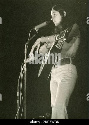 Die amerikanische Sängerin, Songwriterin und Aktivistin Joan Baez, 1970s Stockfoto