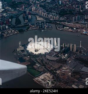 Luftaufnahme der O2 Arena auf der Greenwich Peninsula in London. Stockfoto