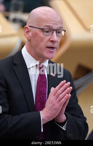 Edinburgh Schottland, Großbritannien 10. November 2022. John Swinney, Stellvertretender erster Minister von Schottland bei Fragen des Ersten Ministers im schottischen Parlament. Credit sst/alamy live News Stockfoto