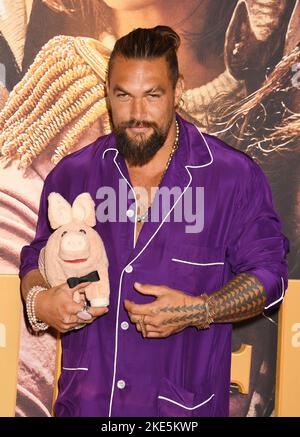 Century City, Ca. 09.. November 2022. Jason Momoa nimmt an der Los Angeles Premiere von Netflix's „Slumberland“ im AMC Century City 15 am 09. November 2022 in Century City, Kalifornien, Teil. Kredit: Jeffrey Mayer/Jtm Fotos/Media Punch/Alamy Live News Stockfoto