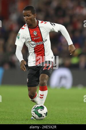 Southampton, England, 9.. November 2022. Ibrahima Diallo aus Southampton während des Carabao Cup-Spiels im St. Mary's Stadium, Southampton. Bildnachweis sollte lauten: Paul Terry / Sportimage Stockfoto