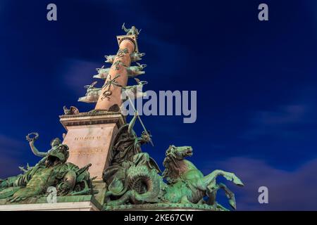 Wien, Wien: Praterstern-Platz, Säule von Admiral Wilhelm von Tegetthoff 02. Leopoldstadt, Wien, Österreich Stockfoto