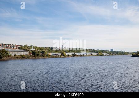 Blaydon England: 17.. September 2022: Blick auf Newcastle upon Tyne vom Tyne River in Blaydon Stockfoto