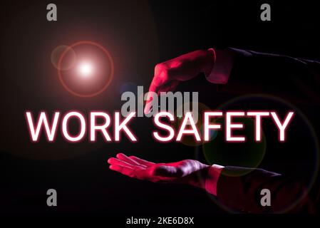 Schild mit der Anzeige „Arbeitssicherheit“. Unternehmen präsentieren vorbeugende Maßnahmen, die von Unternehmen zum Schutz der Gesundheit der Arbeitnehmer angewendet werden Stockfoto