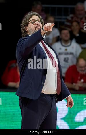 2022/23 DBB BBL | FC Bayern München gegen medi bayreuth. TRINCHIERI Andrea (FC Bayern München Coach) Stockfoto