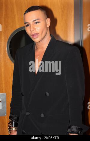 OLIVIER ROUSTEING, Creative Director des Hauses Balmain, nimmt an der zweiten Veranstaltung „Change Makers – Fashion: The Road Ahead for Vogue Greece“ in der Athens Concert Hall Teil Stockfoto