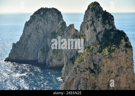 Capri, I Faraglioni, Italien Stockfoto