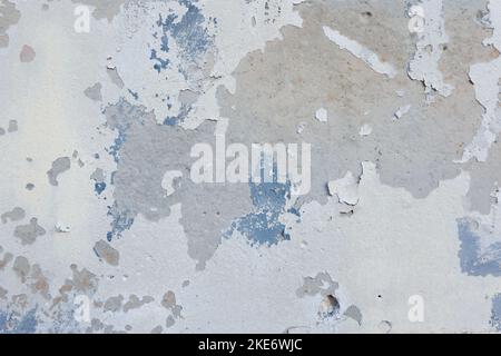 Weiß grunge alten Beton Stuck Wand Textur Hintergrund. Abstrakt verwitterte geschälte Gipswand mit abfallenden Farbflocken Hintergrund Stockfoto