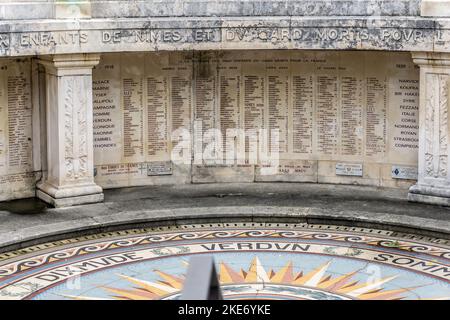 Gedenkstätte in Nimes, Frankreich für die im ersten Weltkrieg Verstorbenen. Stockfoto