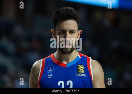 Madrid, Spanien. 11. August 2022. Vasilije Micicduring Real Madrid Sieg über Anadolu Efes Istanbul 94 - 85 in Turkish Airlines Euroleague 2022/23 Spiel der regulären Saison (Runde 7) im WiZink Center in Madrid (Spanien) gefeiert. November 10.st 2022. (Foto von Juan Carlos García Mate/Pacific Press) Quelle: Pacific Press Media Production Corp./Alamy Live News Stockfoto