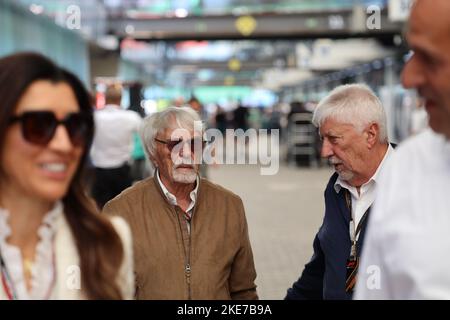 São PAULO, SP - 10.11.2022: 2022 SAO PAULO FORMEL 1 GRAND PRIX - Bernie Ecclestone während des Formel 1 Grand Prix von São Paulo 2022 auf dem Interlagos Circuit in São Paulo, SP. (Foto: Cristiano Andujar/Fotoarena) Stockfoto