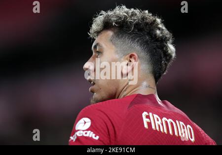 Anfield, Liverpool, Merseyside, Großbritannien. 9.. November 2022. Carabao Cup Football, Liverpool versus Derby County; Roberto Firmino of Liverpool Credit: Action Plus Sports/Alamy Live News Stockfoto