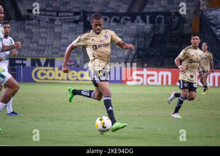 Belo Horizonte, Minas Gerais, Brasilien. 10.. November 2022. Brasilianische Fußballmeisterschaft - Atletico-MG gegen Cuiaba. 10. November 2022, Belo Horizonte, Minas Gerais, Brasilien: Fußballspiel zwischen Atletico-MG und Cuiaba, gültig für die Runde der brasilianischen Fußballmeisterschaft 37., die am Donnerstag (10) im Mineirao-Stadion in Belo Horizonte, Minas Gerais, stattfand. Atletico-MG gewann das Spiel 3:0, mit Toren von Vargas und Keno (zweimal). Bild: Breno Babu/Thenews2 (Bild: © Breno Babu/TheNEWS2 via ZUMA Press Wire) Stockfoto