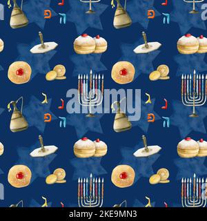 Hanukkah Symbole Aquarell handgezeichnetes nahtloses Muster auf dunkelblauem Hintergrund mit Feiertagsdonuts, Dreidel, Menorah, davidstern, Münzen, hebräisch le Stockfoto