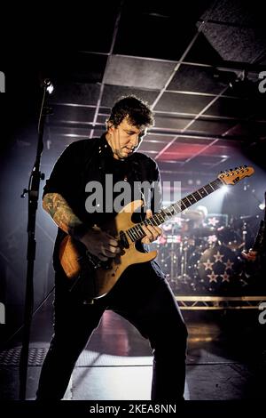 US Rock Legends SKID ROW, Live-Auftritt in Hard Rock Hell XV, November 2022, Fotos von John Lambeth. Stockfoto