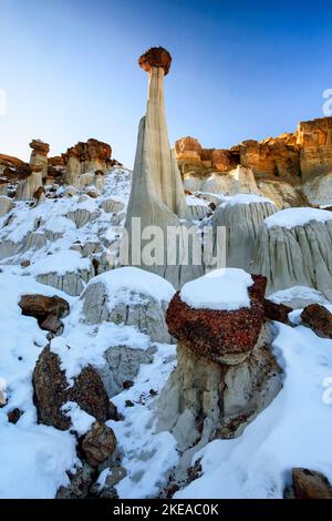 Wahweap Hoodoos, White Hoodoos, Steinskulpturen aus Sandstein, Grand Staircase Escalante National Monument, Utah, USA, Nord Amerika Stockfoto