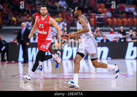 Athen, Lombardei, Griechenland. 10.. November 2022. 7 KEVIN PUNTER von Partizan während der Euroleague, Runde 7, Spiel zwischen Olympiacos Piraeus und Partizan im Friedens- und Freundschaftsstadion am 10. November 2022 in Athen, Griechenland. (Bild: © Stefanos Kyriazis/ZUMA Press Wire) Stockfoto