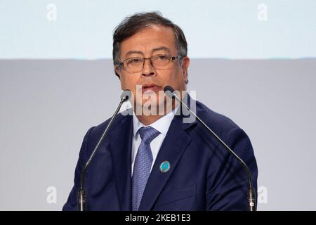 Der kolumbianische Präsident Gustavo Petro spricht während der Eröffnungssitzung im Rahmen des Pariser Friedensforums am 11. November 2022 im Palais Brongniart in Paris. Foto von Raphael Lafargue/ABACAPRESS.COM Stockfoto