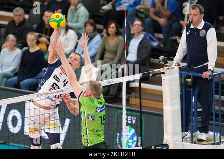 Trento, Italien, 10. November 2022ITAS Trentino VS Decospan VT Menen gültig für den ersten Tag des CEV Männer Volleyball Champions League 2022 - Pool D Turniers am 10. November 2022 in der BLM Group Arena in Trient, Stockfoto